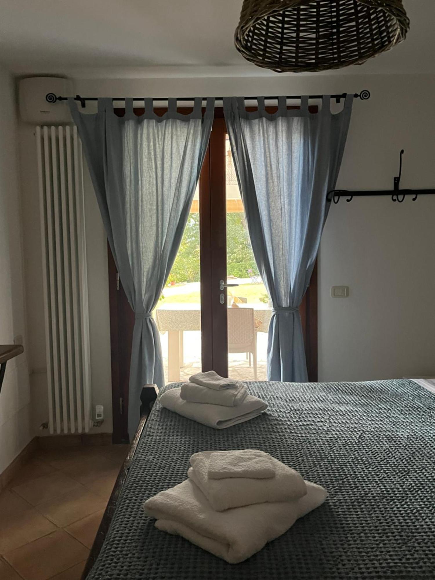 Apartamento Casa Sant Angelo Pésaro Exterior foto